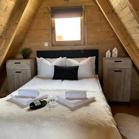 シャレー Obiteljska Oaza ヴラシチ