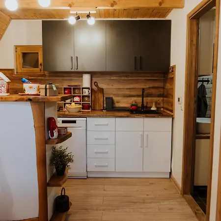 Obiteljska Oaza Chalet *